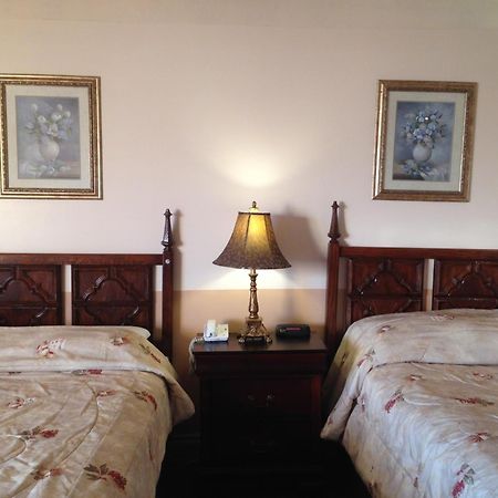 Traveller'S Inn Dawson Creek Eksteriør billede