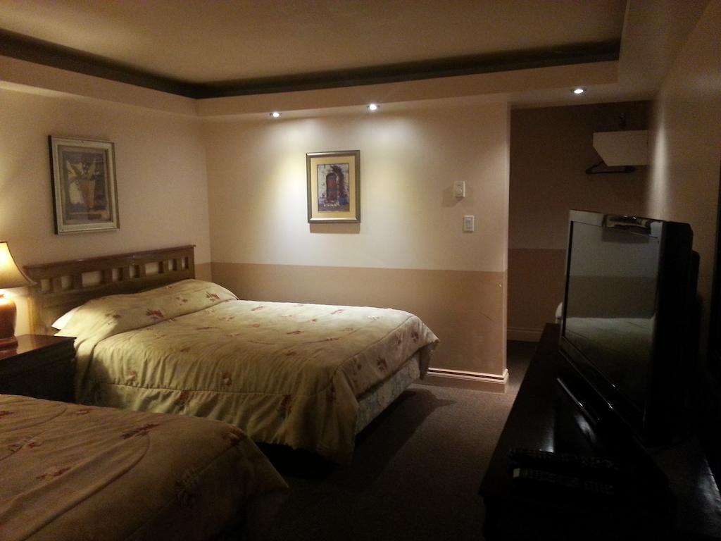 Traveller'S Inn Dawson Creek Eksteriør billede